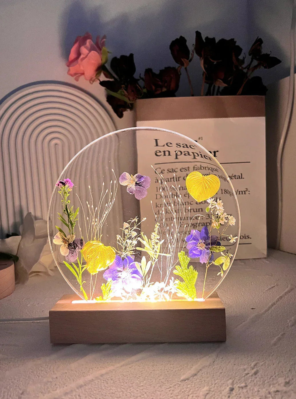 Lamp with Natural Flowers