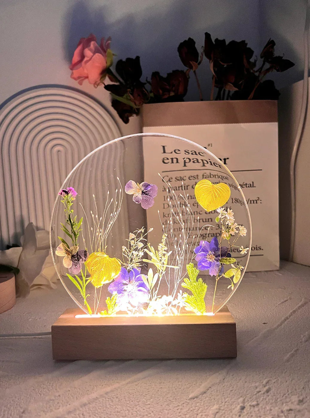Lamp with Natural Flowers