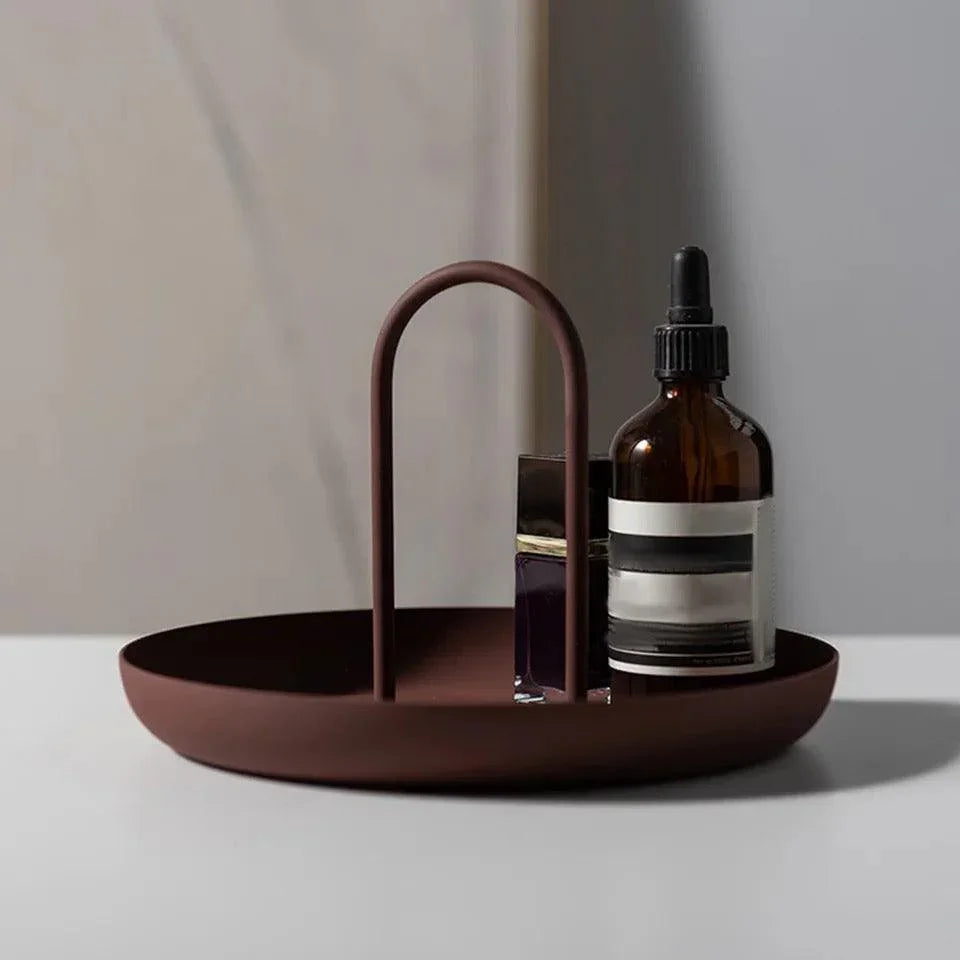 Round tray with handle