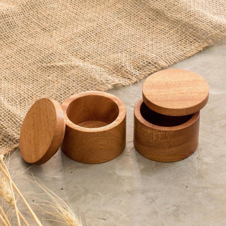 Bamboo Salt and Spice Shaker